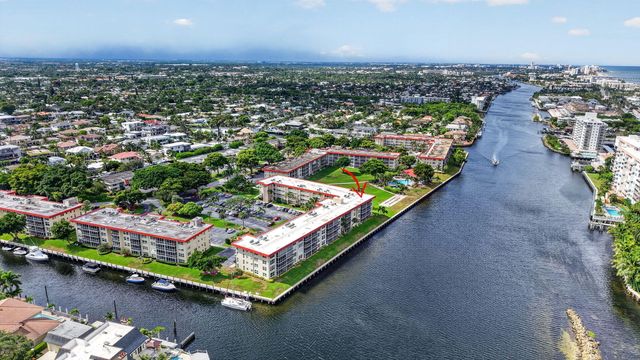 3100 NE 48TH Court 409, Lighthouse Point, FL 33064