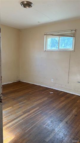 277 Dashwood Drive, St Louis, MO 63135