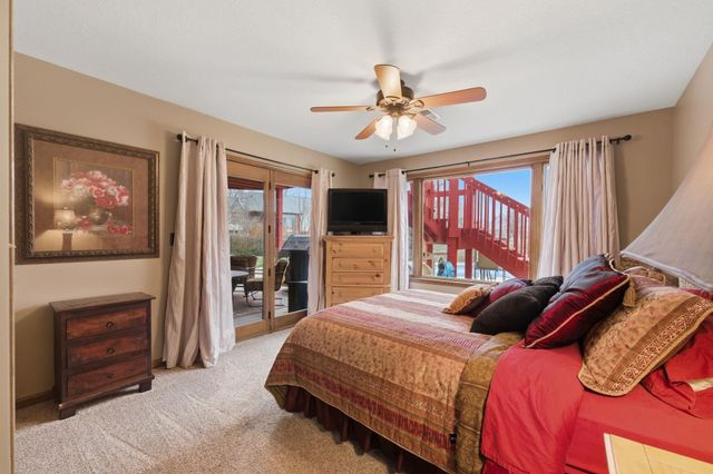 15 E Flanigan Dr, Augusta, KS 67010