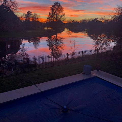 15 E Flanigan Dr, Augusta, KS 67010