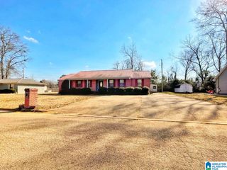1007 5TH PLACE, Sylacauga, AL 35150