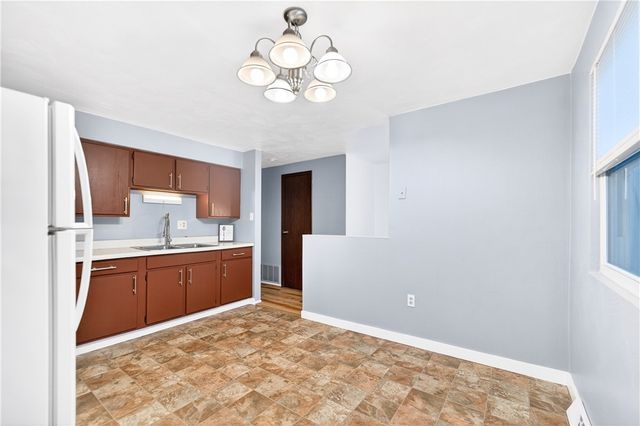930 ACADEMY HEIGHTS DRIVE, Hempfield Twp, PA 15601