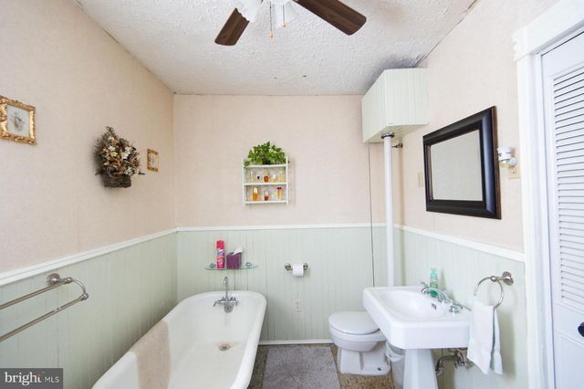 31 MAIN STREET, East New Market, MD 21631