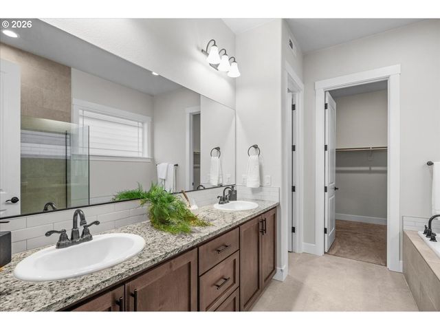 29032 Nw FAIR St, North Plains, OR 97133