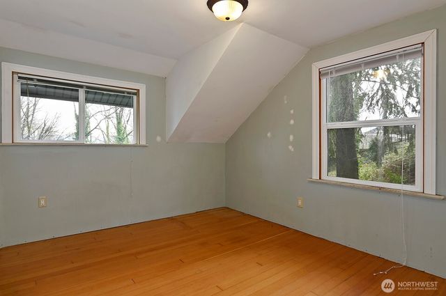 4729 Mount View Drive S, Seattle, WA 98108
