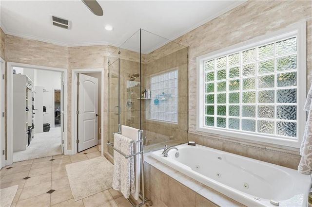 11357 Buena Vista Street, Leawood, KS 66211