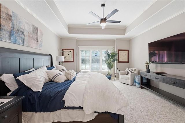 11357 Buena Vista Street, Leawood, KS 66211