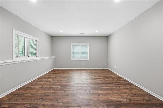 11357 Buena Vista Street, Leawood, KS 66211