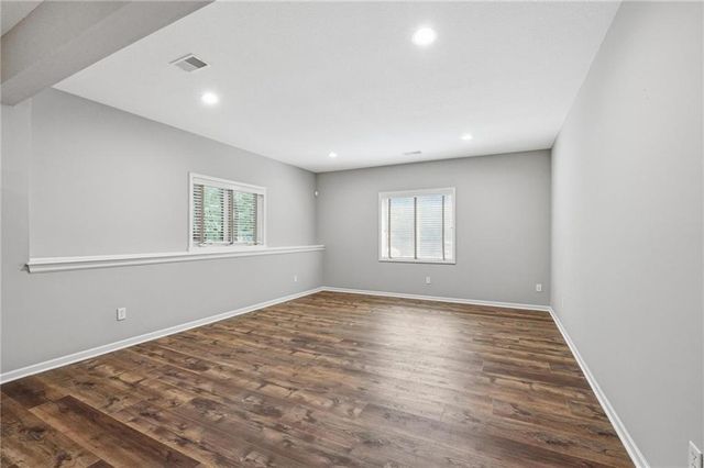 11357 Buena Vista Street, Leawood, KS 66211