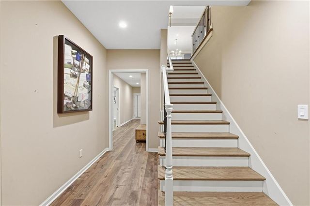 11357 Buena Vista Street, Leawood, KS 66211