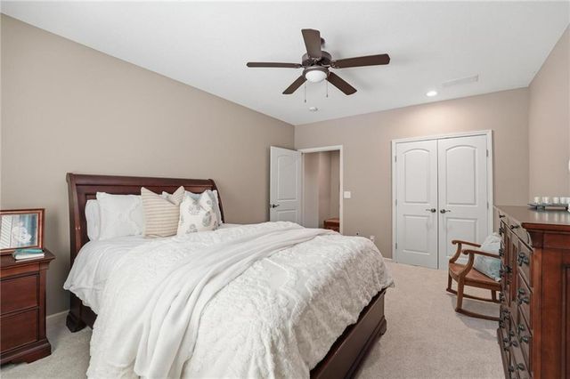 11357 Buena Vista Street, Leawood, KS 66211