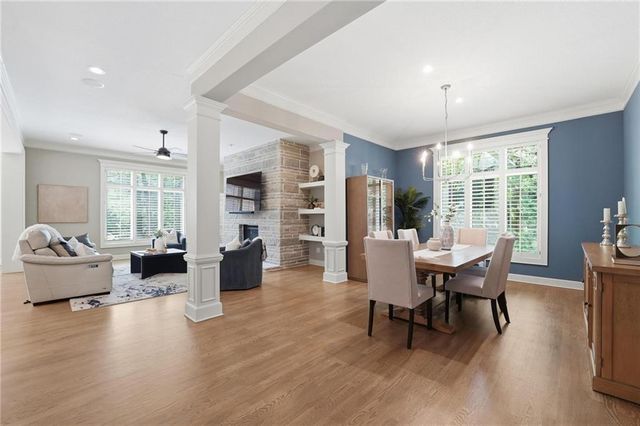 11357 Buena Vista Street, Leawood, KS 66211