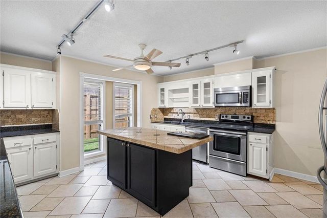 3724 Claridge Road, Mobile, AL 36608