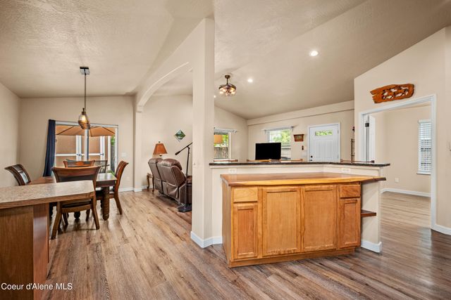 3195 N 13th ST, Coeur D'alene, ID 83815