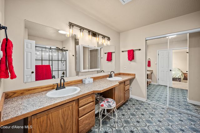 3195 N 13th ST, Coeur D'alene, ID 83815