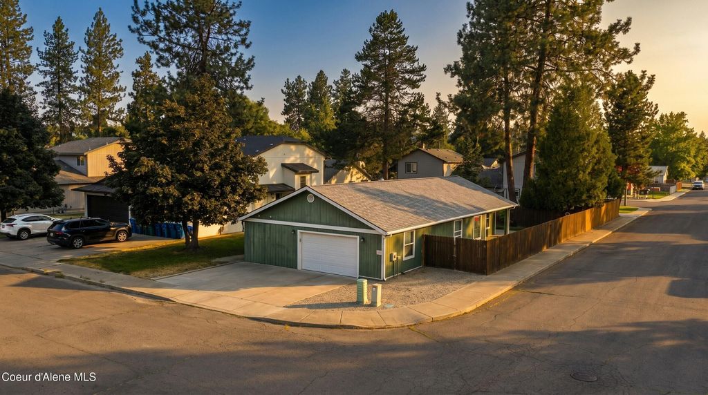 3195 N 13th ST, Coeur d'Alene, ID 83815 photo 1