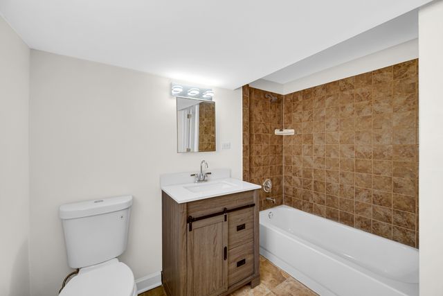 9234 Linder Avenue, Morton Grove, IL 60053