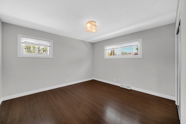 9234 Linder Avenue, Morton Grove, IL 60053
