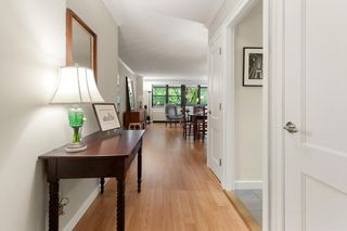 2 Hawthorne Pl 5M, Boston, MA 02114