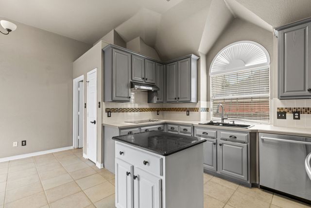 10300 Hunter Run, Frisco, TX 75035