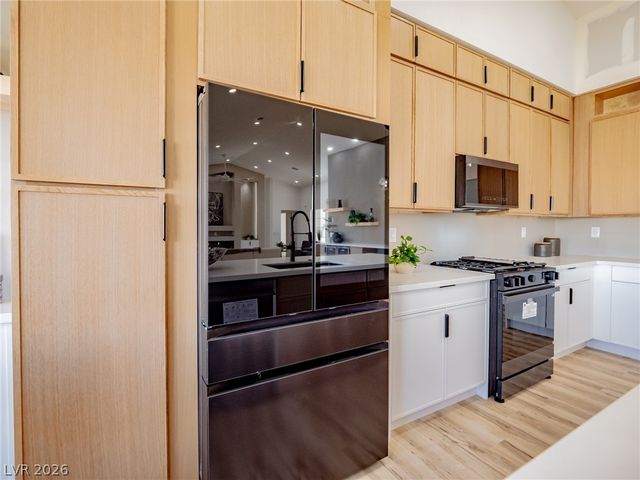 3004 Lotus Hill Drive, Las Vegas, NV 89134