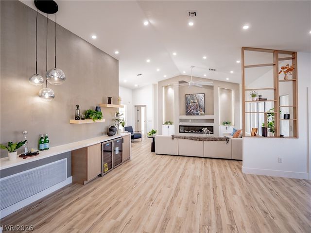 3004 Lotus Hill Drive, Las Vegas, NV 89134