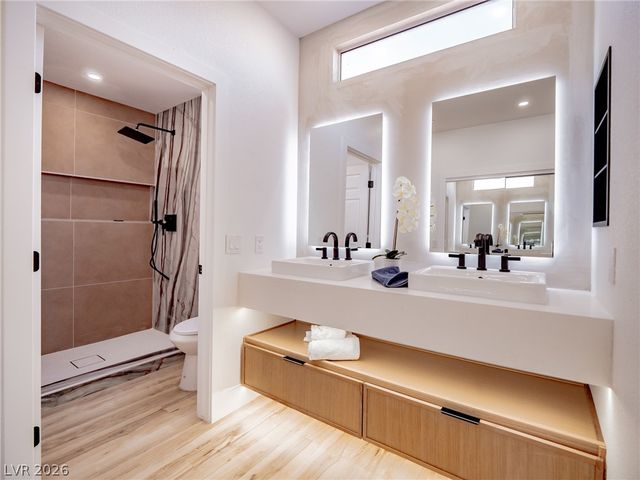 3004 Lotus Hill Drive, Las Vegas, NV 89134