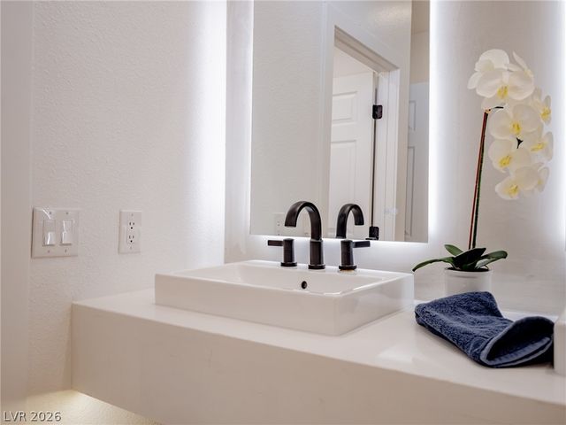 3004 Lotus Hill Drive, Las Vegas, NV 89134