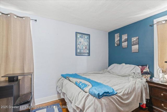 424 S Clemens, Lansing, MI 48912