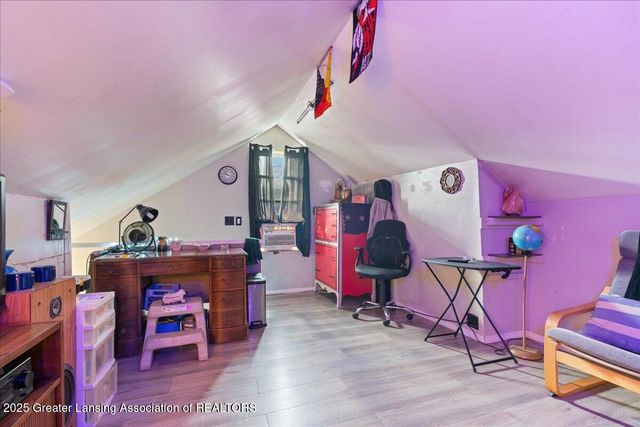 424 S Clemens, Lansing, MI 48912