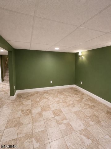 695 Berdan Ave, Wayne Twp., NJ 07470