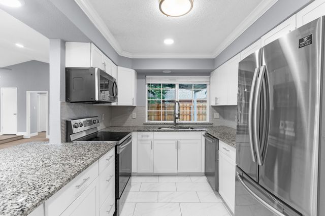 1425 Whitney Drive, Garland, TX 75040