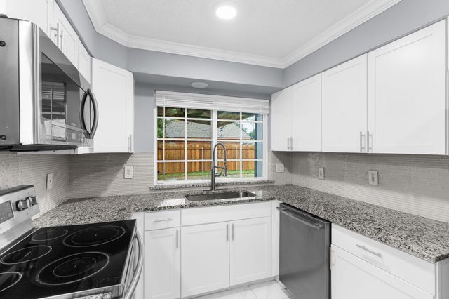 1425 Whitney Drive, Garland, TX 75040