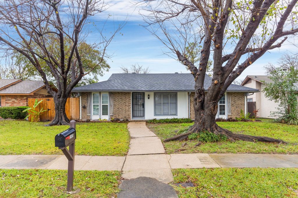 1425 Whitney Drive, Garland, TX 75040