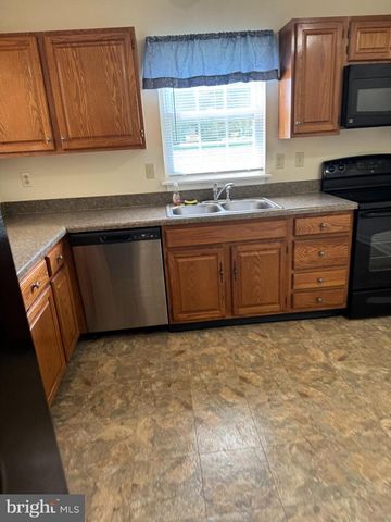 158 HEATHER LN, Reading, PA 19610