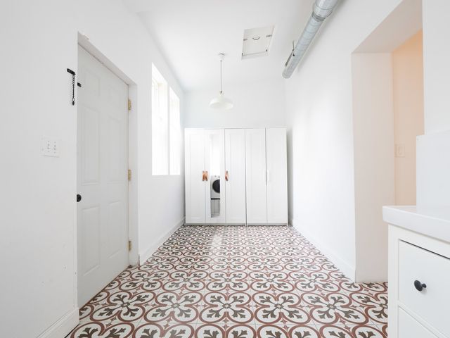 3306 W Le Moyne Street, Chicago, IL 60651