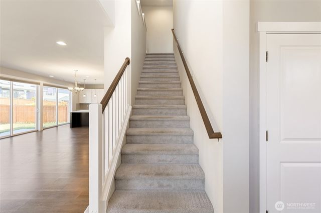 2412 NE Boulderstone Court, Poulsbo, WA 98370