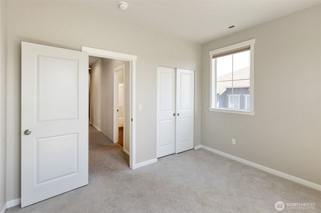 2412 NE Boulderstone Court, Poulsbo, WA 98370