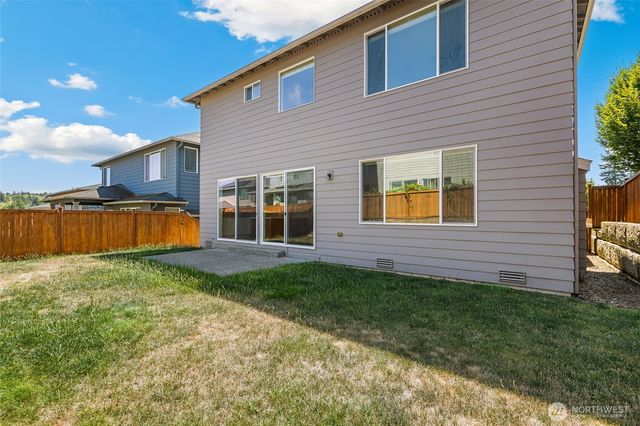 2412 NE Boulderstone Court, Poulsbo, WA 98370
