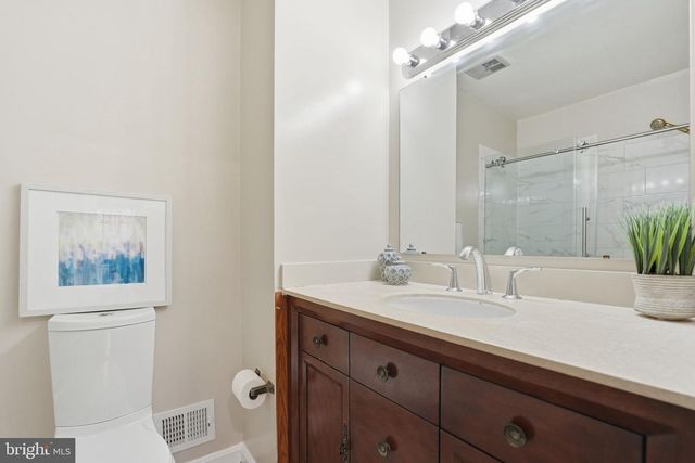 8967 OMEGA CT, Springfield, VA 22152