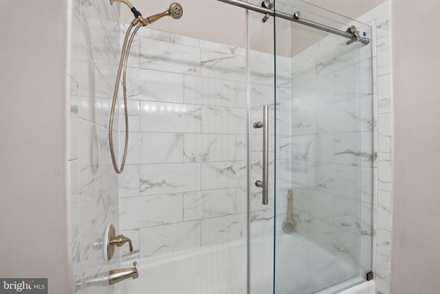 8967 OMEGA CT, Springfield, VA 22152