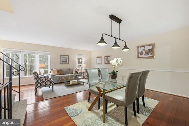 8967 OMEGA CT, Springfield, VA 22152