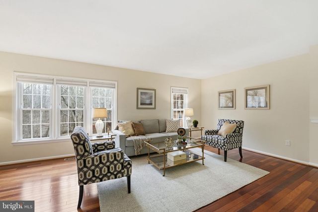 8967 OMEGA CT, Springfield, VA 22152