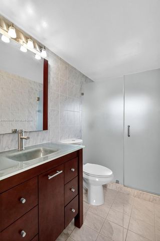 13702 SW 101st Ter, Miami, FL 33186