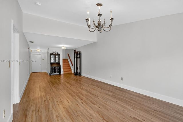 13702 SW 101st Ter, Miami, FL 33186