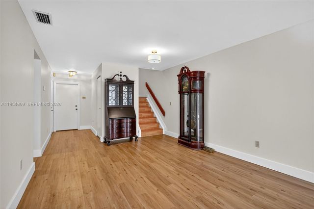 13702 SW 101st Ter, Miami, FL 33186