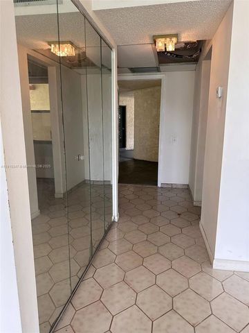 9090 Lime Bay Blvd 106, Tamarac, FL 33321