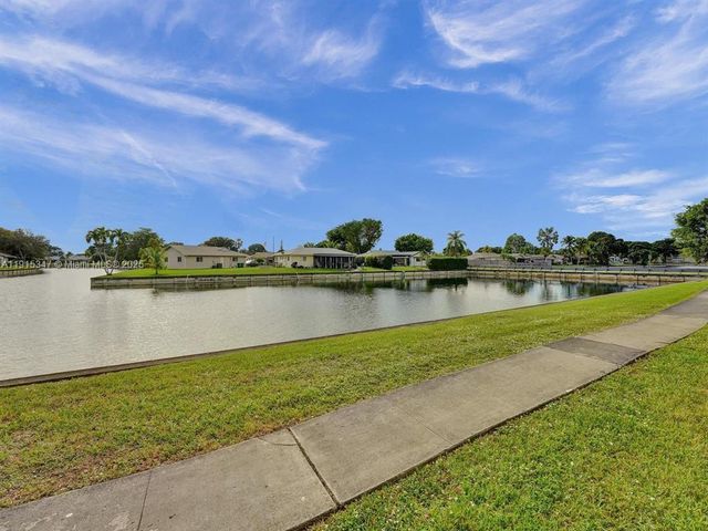 9090 Lime Bay Blvd 106, Tamarac, FL 33321