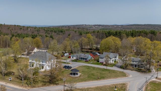 1003 School Street, Dunbarton, NH 03046