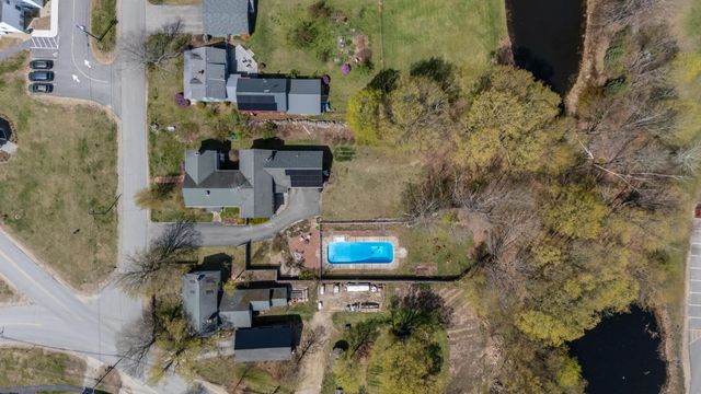 1003 School Street, Dunbarton, NH 03046